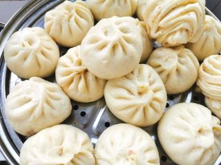 肉包子的做法步调：18