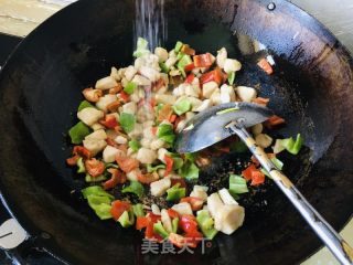 单椒鸡丁的做法步调：10