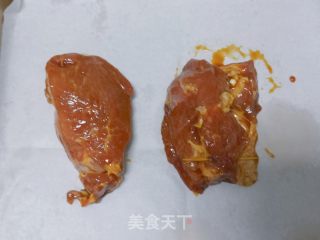 咸蛋黄叉烧肉的做法步调：6