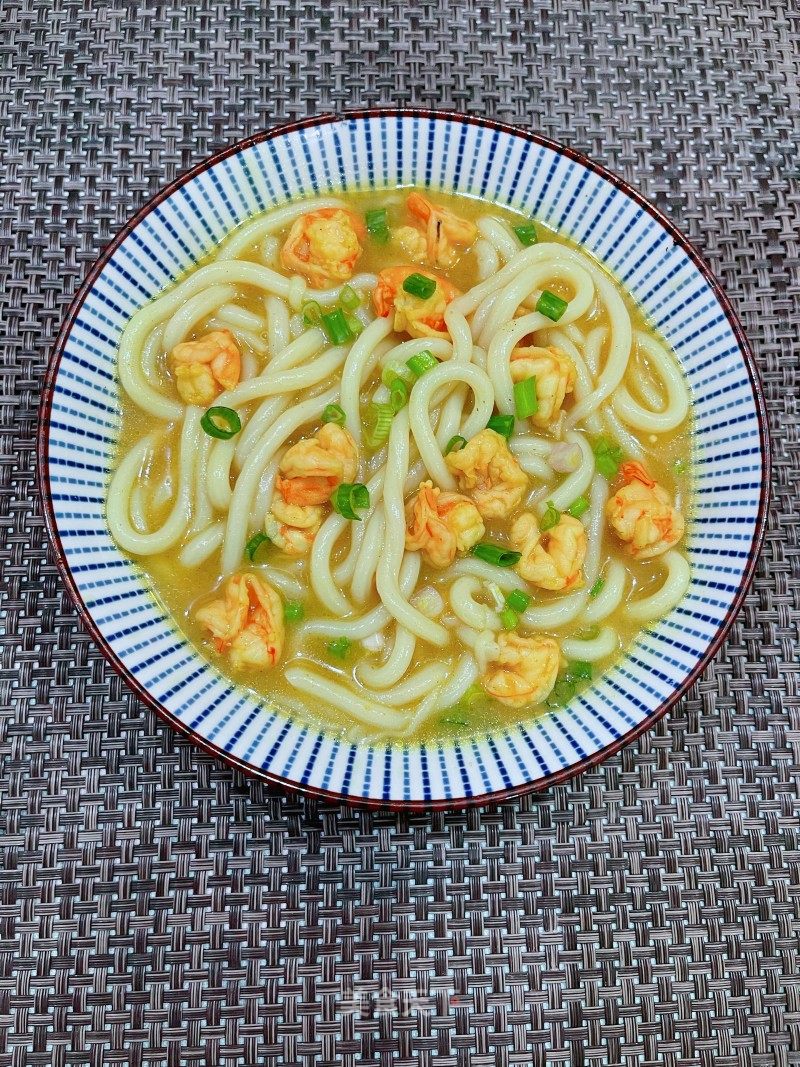 咖喱虾仁黑冬里的做法