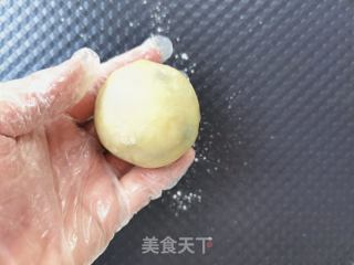 风炉版：椒盐乌芝麻广式月饼，咸喷鼻！饼皮通用哦！的做法步调：10