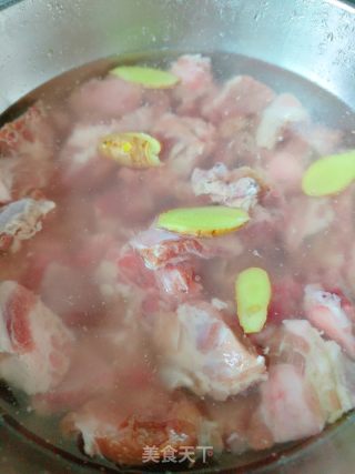 可乐排骨的做法步调：3