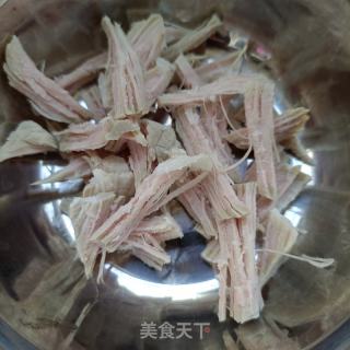 蚝油拌洋葱的做法步调：2