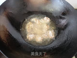 喷鼻酥鸡块的做法步调：8