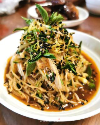 凉拌荆芥金针菇青瓜的做法步调：7
