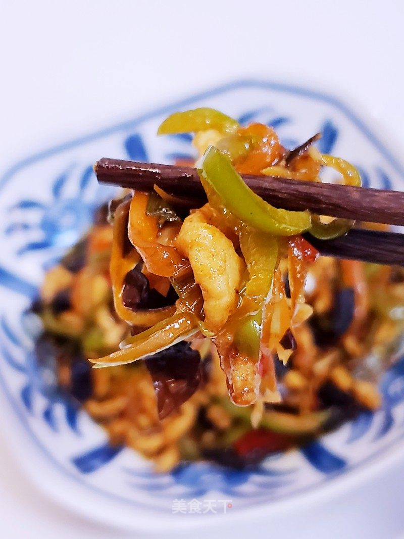 酸苦陈喷鼻下饭菜～鱼喷鼻鸡丝的做法
