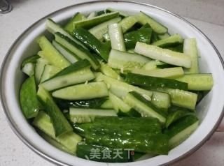酱黄瓜的做法步调：3