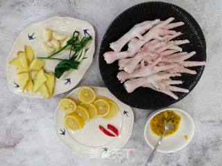逃剧小整食，简朴又好吃的百喷鼻果酸辣鸡爪的做法步调：3