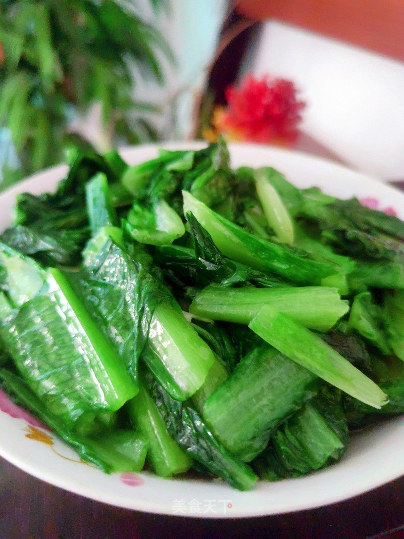 炒油麦菜的做法