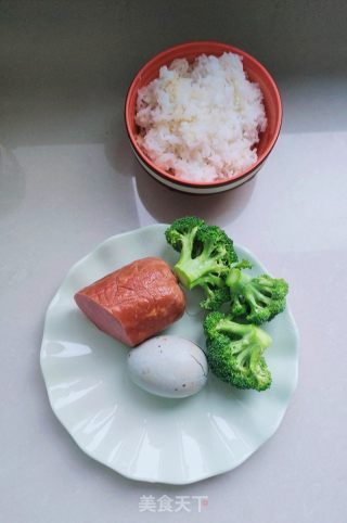 水腿京彩粥的做法步调：1