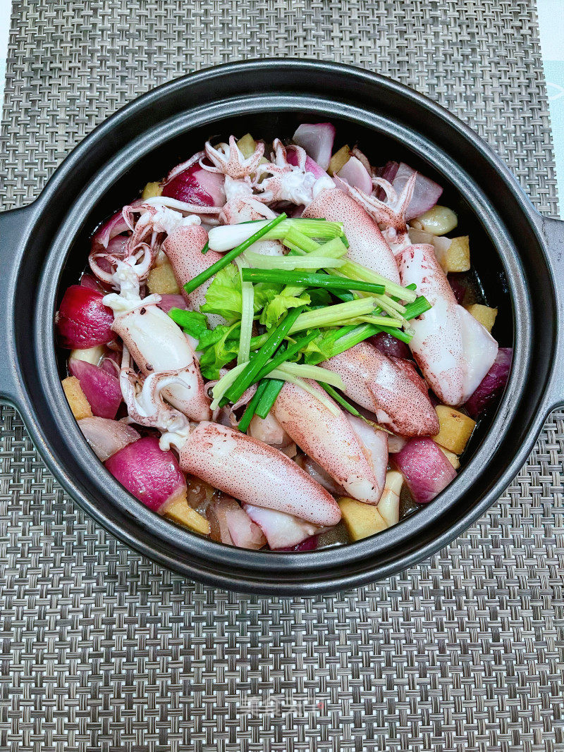 小管鱿鱼煲的做法