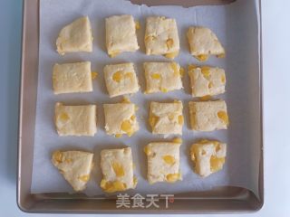 菠萝浓奶司康的做法步调：13