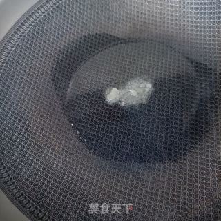 鸡翅花肉烧笋干的做法步调：10