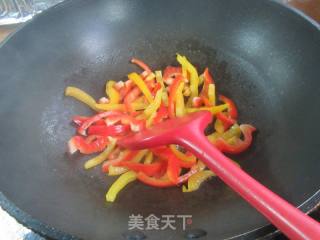 茶树菇炒彩椒的做法步调：5