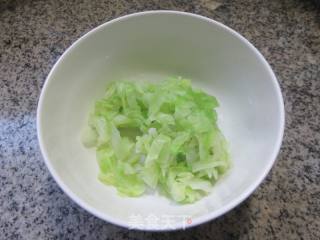 虾皮包心菜摊鸡蛋的做法步调：4