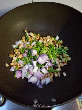 时蔬炒饭的做法步调：4