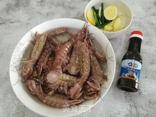 3分钟快脚菜，海陈捞汁皮皮虾的做法步调：4