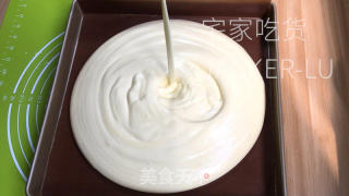浮云瑞士卷，甘美奶油，坚实蛋糕，一心满意。的做法步调：13