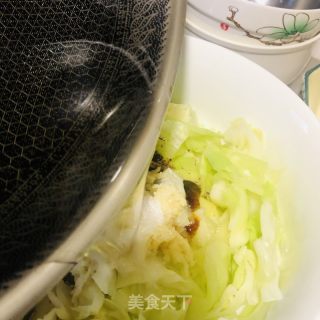 凉拌圆利剑菜的做法步调：6