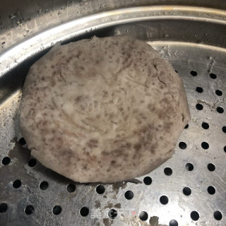 喷鼻芋蛋饼的做法步调：1