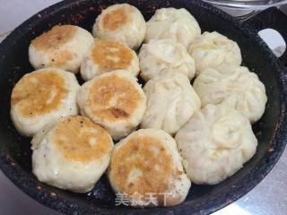 酸菜肉沫死煎包的做法步调：11