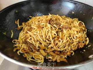 茄子肉丝焖里的做法步调：12