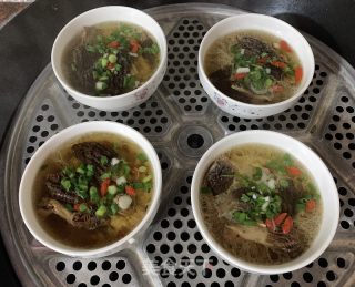 家常肥肉羊肚菌汤的做法步调：7