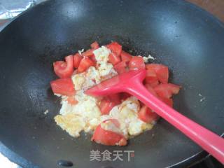 番茄鸡蛋炒魔芋结的做法步调：7