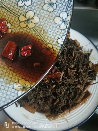 梅菜扣肉的做法步调：11