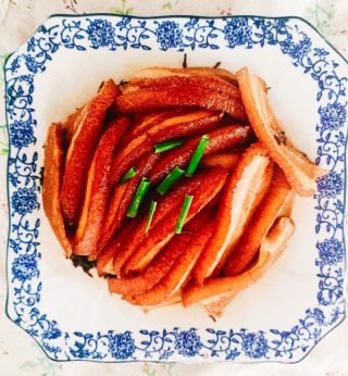 梅菜扣肉的做法步调：14
