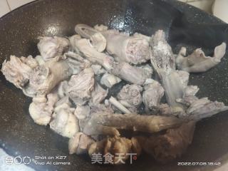 老姜焖鸭的做法步调：4