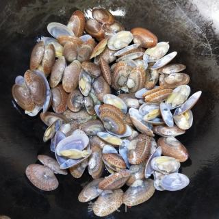 丝瓜花甲汤的做法步调：6