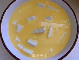 虾仁豆腐蒸鸡蛋的做法步调：3