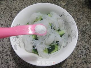 魔芋结拌青瓜的做法步调：6