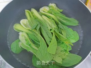 蚝油喷鼻菇炒油菜的做法步调：4