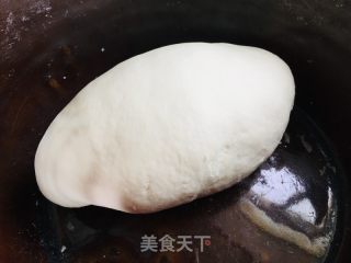 鸡蛋辣子西白柿拌里的做法步调：1