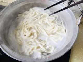 鸡蛋辣子西白柿拌里的做法步调：12