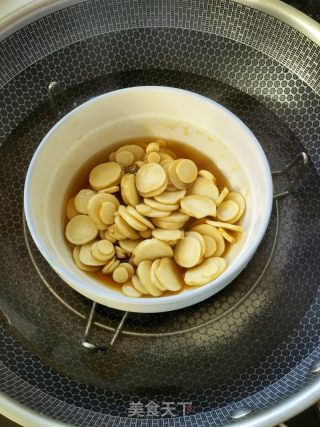 蜜陈人参片的做法步调：7