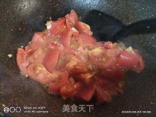 西白柿炒鸡蛋的做法步调：4