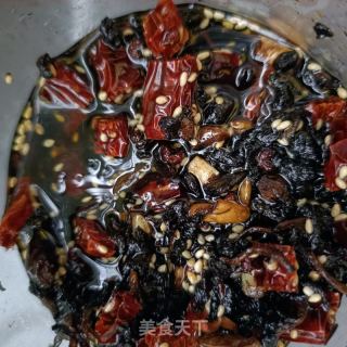 小鸡枞菌肉丝喷鼻覃的做法步调：7