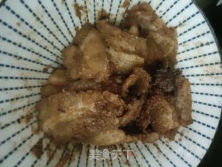 粉蒸肉的做法步调：7