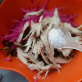 肉丝喷鼻覃时蔬拌鸡胸的做法步调：6