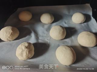培根喷鼻芹蒜喷鼻里包的做法步调：3