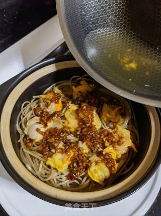 蒜蓉白薯粉条扇贝煲的做法步调：8