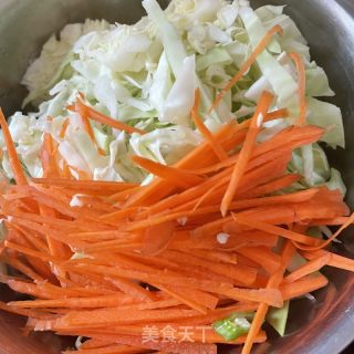 包菜炒鸡胸肉的做法步调：5