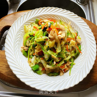 包菜炒鸡胸肉的做法步调：12