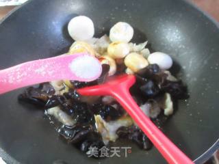 乌木耳蘑菇烧烤麸的做法步调：6