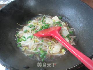 肉丝黄芽菜煮豆腐的做法步调：10