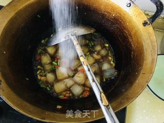 炒凉粉的做法步调：6