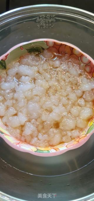 牛奶冰糖炖雪蛤的做法步调：4